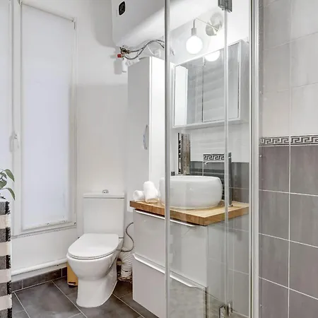 Les Halles 1br - Montorgueil - Vacation Rentals-family Only